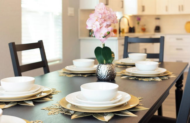 Spacious & Homey 4br/3ba W/amenities Near Downtown - Foto 28