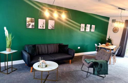 Elegant Bedroom -Near M25, Free Parking , Free WiFi - Foto 16