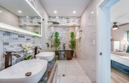 Fox Private Resort-Heated Pool, Spa-Downtown&Beach - Foto 3