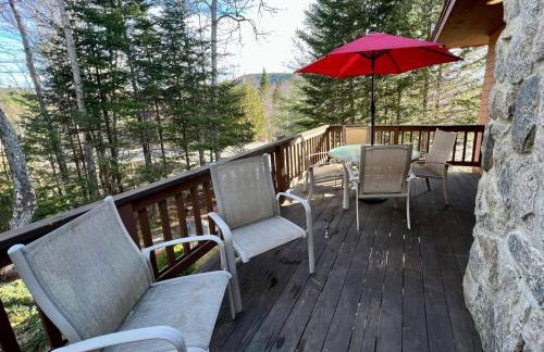 FC43 Renovated cozy spacious cottage with AC, air hockey, wifi close to ski trails! - Foto 10