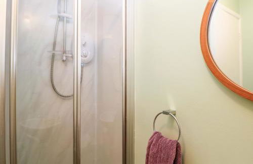 Little Thornsett - Photo 11