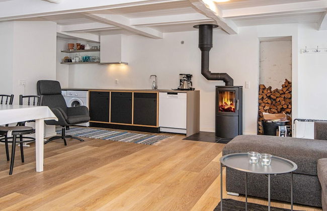 6 Person Holiday Home in Allingabro - Foto 10