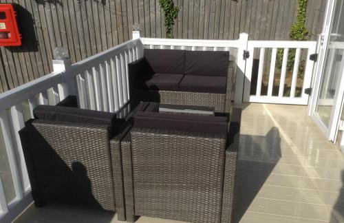 Mollys Retreat pet friendly three bed caravan with small garden Newquay Bay Resort Quieter area of park - Foto 25