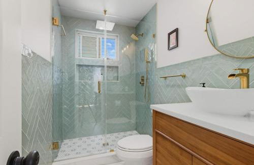 Bright & Spacious 3BR Cottage Minutes to DC - Foto 19