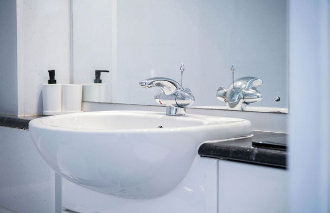 Beach View - 2 Bed Apartment - Llanelli - Photo 33