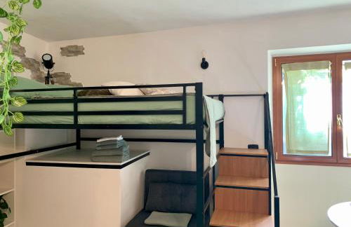 Old Porlezza Apartment - Photo 11