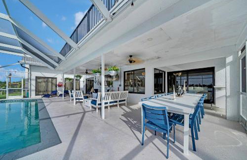 Lake Luxe Equine, Waterfront, Screened-in Pool, Hot Tub - Lake Views! Hosted By Relaxtay - Foto 9