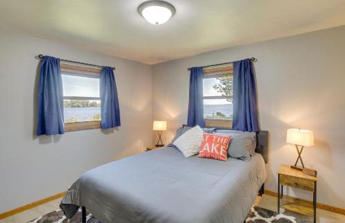 Lakefront Winneconne Home with Private Dock! - Foto 18