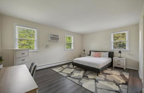 Pine Brook 818 I Pool Gym I Free Parking ! - Photo 7