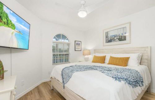 Blue Heron fish, boat, wine, dine, relax, repeat - Foto 35