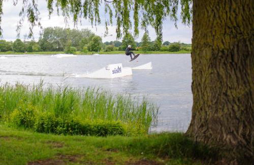 Ferienwohnung Schlafgemach - Gemütlicher Urlaub zwischen Ostsee und Holsteinische Schweiz - Boxspringbett & Wallbox - Foto 37