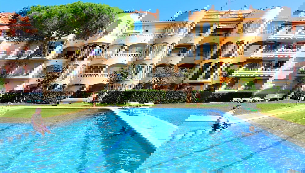Beachside Stay w/ Pools - Foto 1, Imagen principal