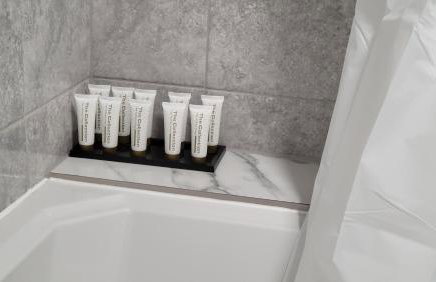 Garland Lovely House with Garden, Watford - Foto 12