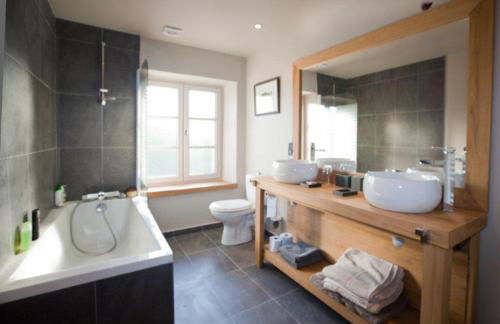 Gite Familial Chateau La Roche Racan - Foto 17