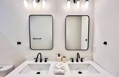 NEW Modern Hill Country Hideaway - Photo 9