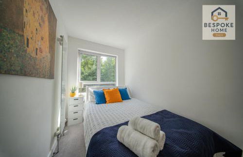 Modern 4 Bed 3 Bath House - 4 Groups with FREE Parking - Central London - Foto 16