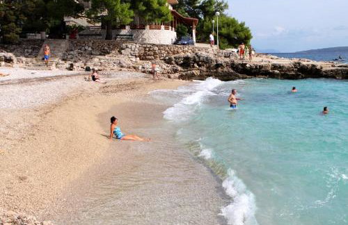 Apartments with parking space Ivan Dolac - Hvar - 24264 - Foto 2