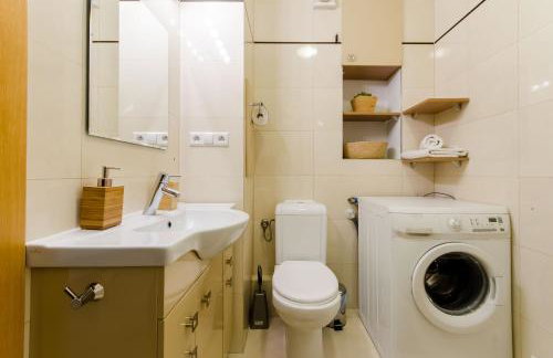 Family Apartments - Private Parking - Photo 26