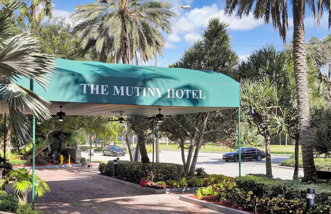 Relaxing Condo with Free Parking - Foto 28