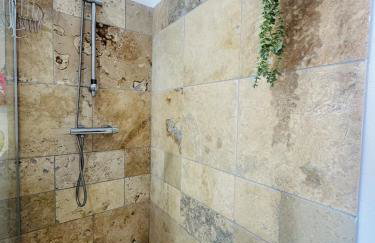 Charmant logement à 800m de la plage! - Foto 17