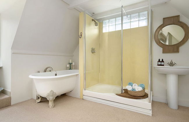 The Copse - From 1100 Per Night - Photo 8