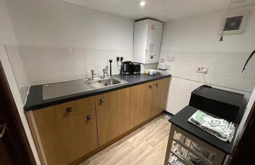 Cosy Cottage next to Farmers Arms Country pub. - Photo 11