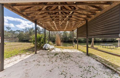 Spacious Foley Retreat Sleeps 12 Game Room Theater - Photo 30