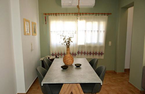 Vori`s blue door country house - Photo 8