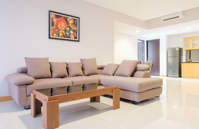 Big Size with City View @ 3BR Lexington Apartment - Photo 14