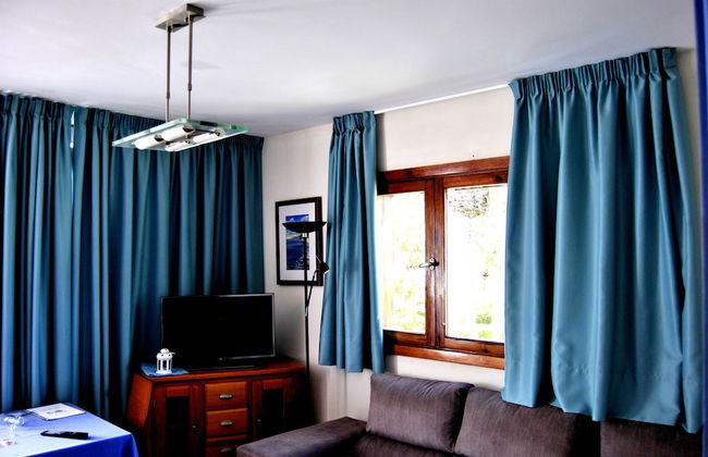 Apartamentos El Paseo - Foto 20