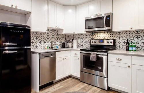 Fantastic Falls Church HomeBase for DC area travel - Foto 5