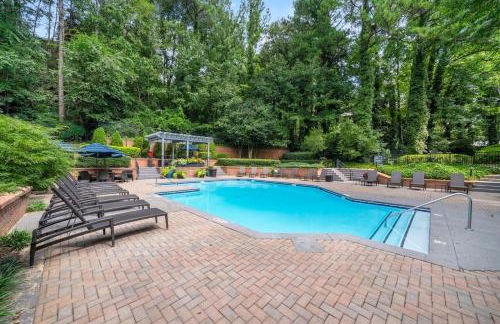 Modern Sapphire Sanctuary near Braves Stadium - Foto 6