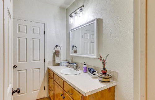 Updated Garden Valley Home with Fire Pit and Game Room - Foto 33