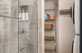 Top of The Peak: Downtown Gem! Steps to Beach - Foto 31