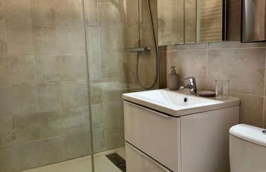 T3 Chaleureux - Vieux Toulon - Proche Port - Foto 21