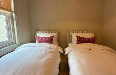 Montagu Apartment - St Leonards-on-Sea - Luxurious 2 bed Coastal Stay - Foto 13