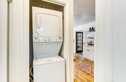 Deck, Fire Pit and Pool Access at Poconos Retreat! - Foto 24