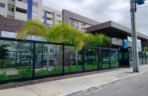 Apto 2 quartos com ar, piscina e varanda I 6 min praia Aruana - Foto 31