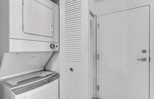 Lovely Unit Mins from Wynwood with Free Parking - Foto 14