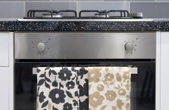 Designer 1BR I Work-From-Home Ready I Fast Wi-Fi - Foto 25