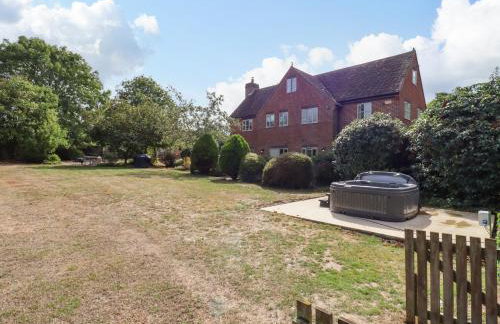 Yew Tree Farm - Photo 55