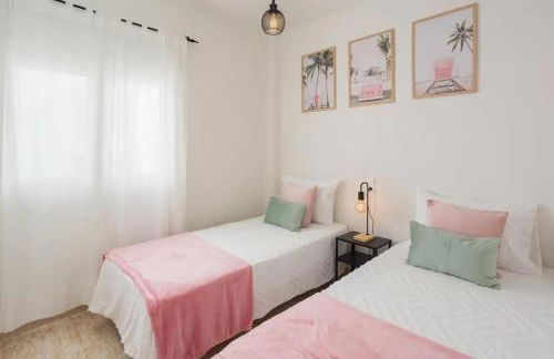 Mediterranean Breeze Beach House - Foto 9