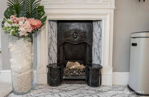 Park Views by Grandeur Property - Photo 33