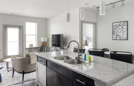 Landing Beautiful 1BD Courtyard Yoga Studio - Foto 5