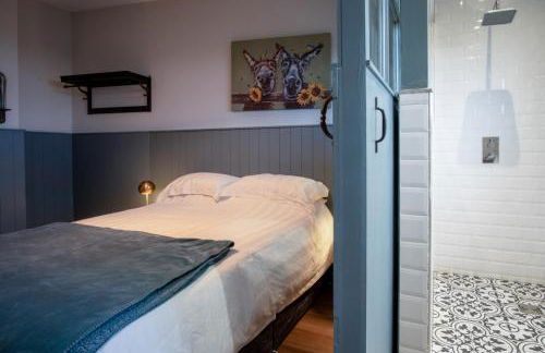 Tide & Tee - 2 Bedroom Apartment - Penally - Tenby - Photo 28