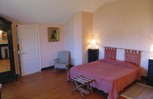 Gorgeous Home In Chinon With Wifi - Foto 21