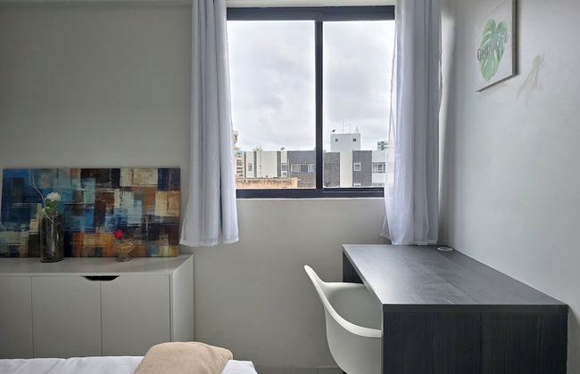 Apartamento na Ponta Verde, WiFi Rápida e Piscina no topo - Foto 6