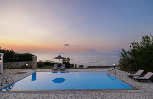 Beachfront Villa Dionysos - With private beach - Foto 26