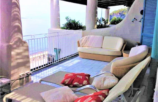 Seafront Apartment - Beach in front - Foto 10