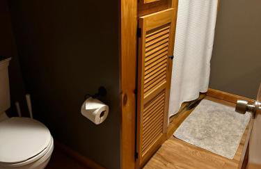 Lakeside Retreat - HOT TUB, Swimming, Boats - Foto 17